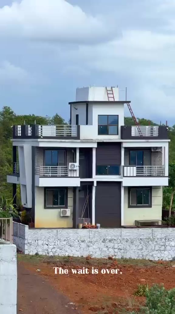 Preview of the Nakshatra Villa reel